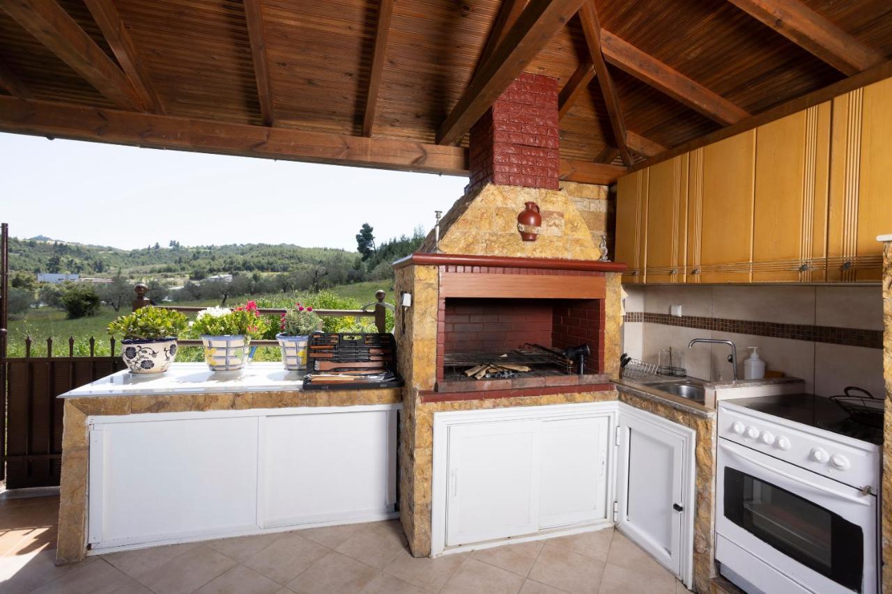 Holiday Villa 페프코초리 외부 사진